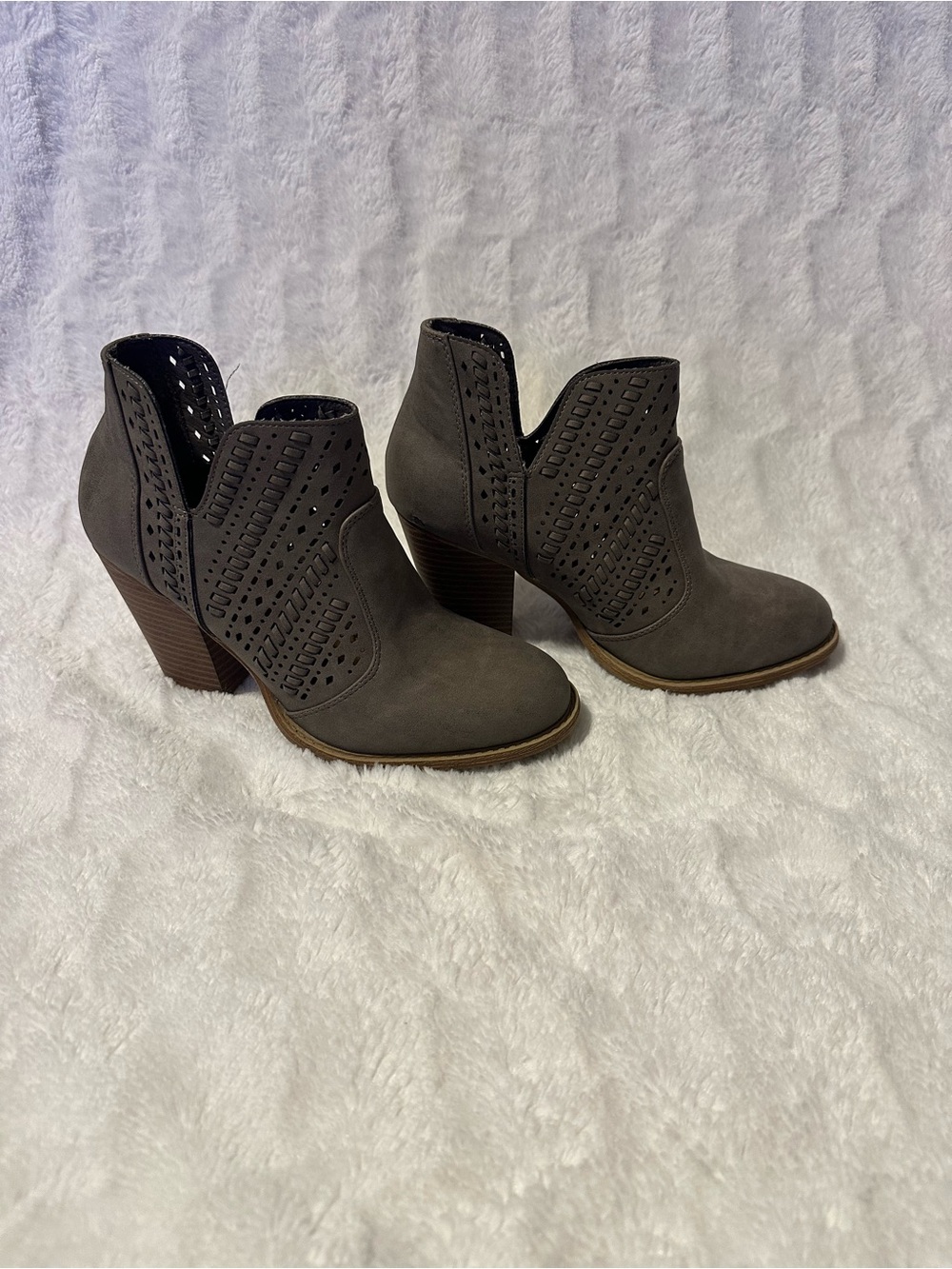 Daisy Fuentes Charcoal Laser-Cut Ankle Booties